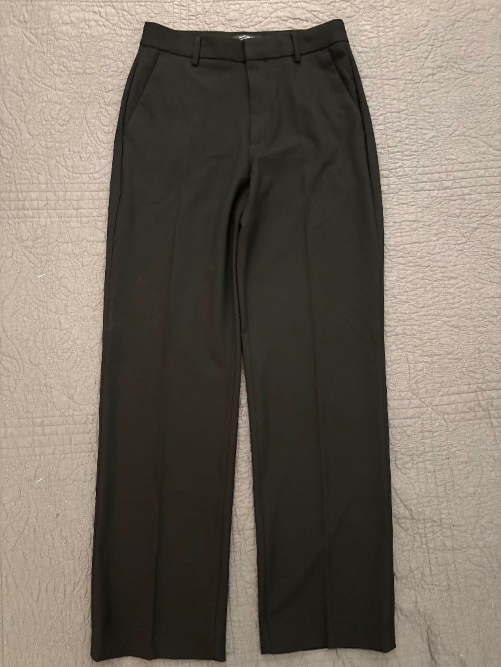 Express Black Pants Sculpted Stretch size 0 RUNS BIG Like New